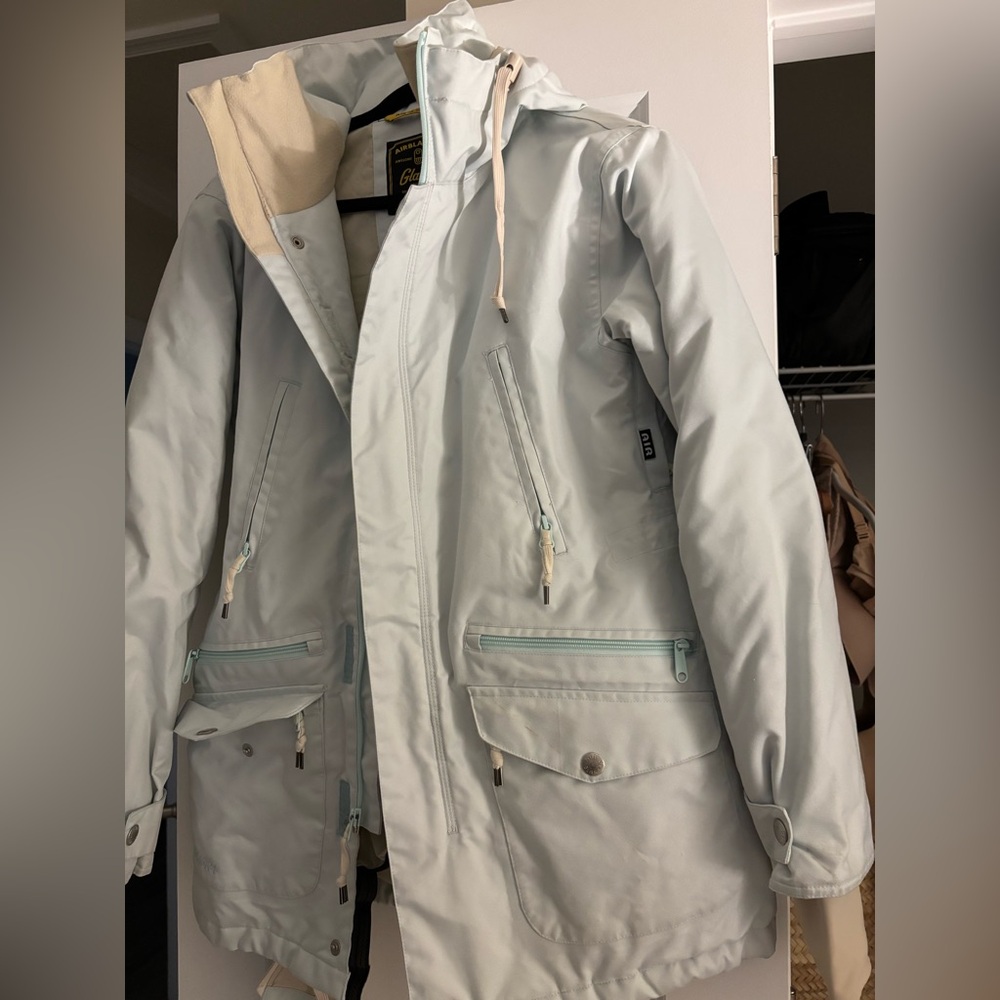 Women's Light Gray Ski & Snow Jacket